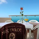 شقة فندقية Royal Sun 4*