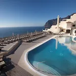 Royal Sun شقة فندقية