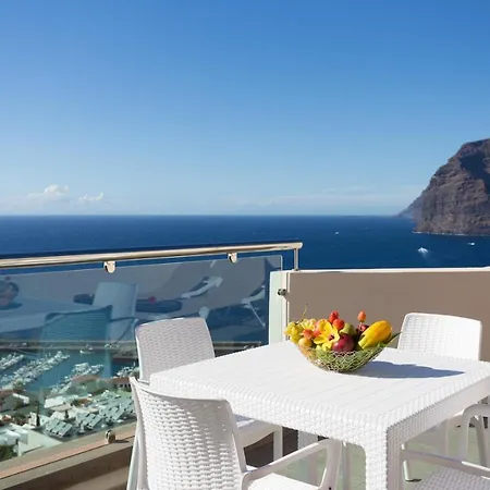 Royal Sun Aparthotel 4*
