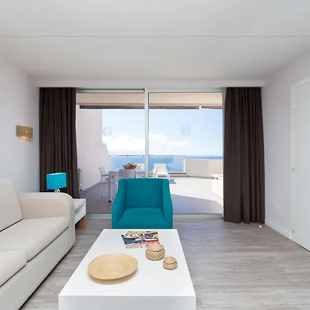 Royal Sun Aparthotel 4*