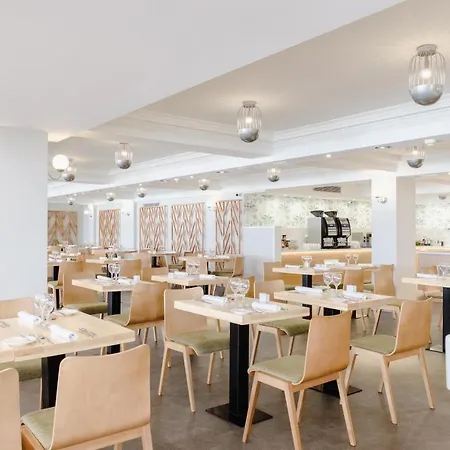 Royal Sun Aparthotel 4*