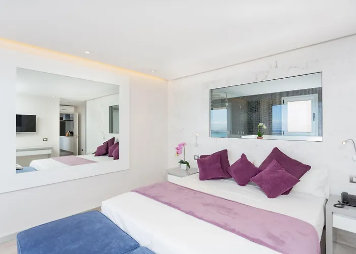 Aparthotel Royal Sun Acantilado de los Gigantes