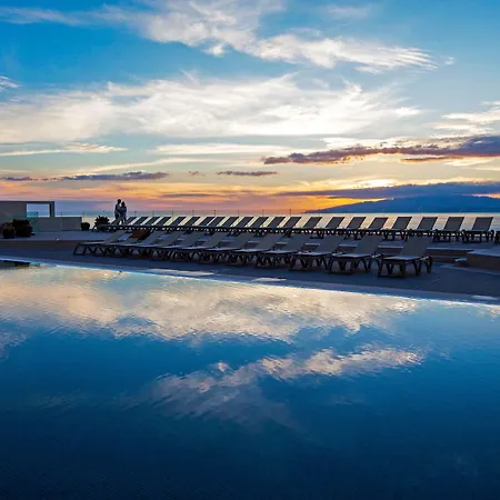 Royal Sun Aparthotel 4*