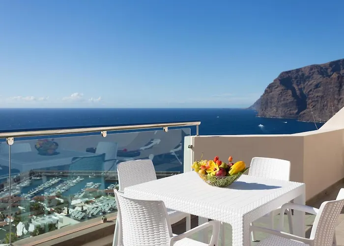 Royal Sun Apartahotel 4*