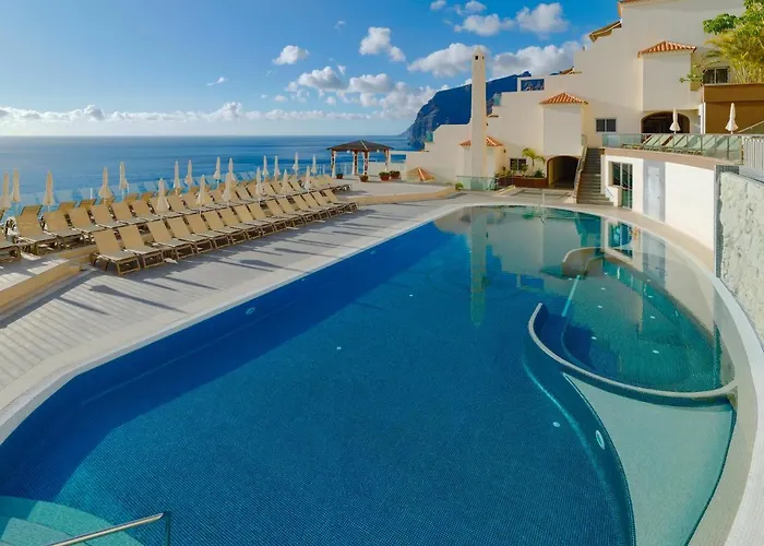 Royal Sun Apartahotel 4*