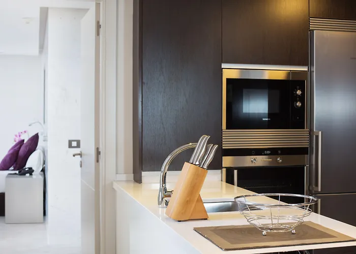 Royal Sun Aparthotel 4*