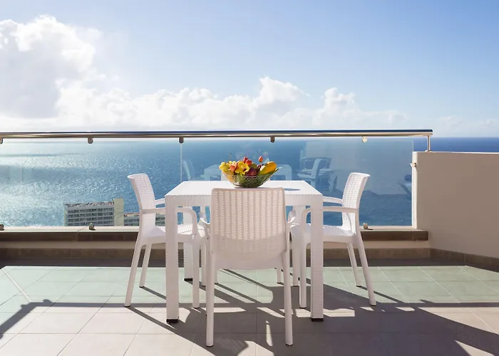 Royal Sun Aparthotel 4*