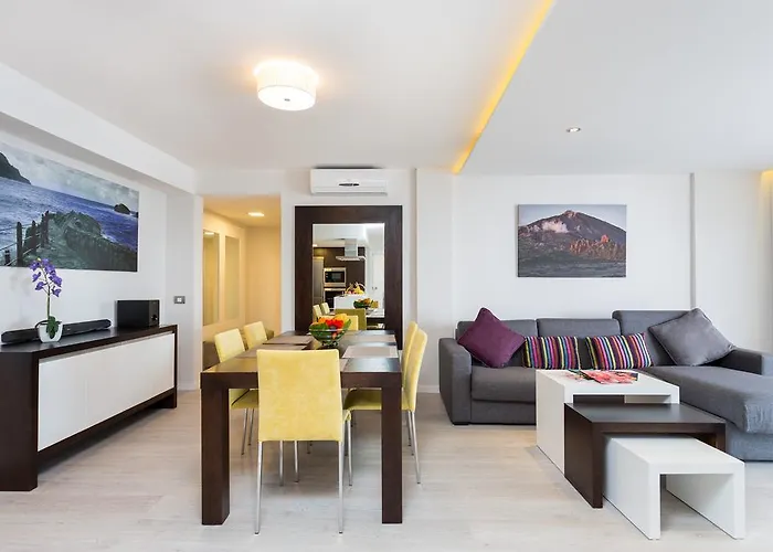 Aparthotel Royal Sun Acantilado de los Gigantes